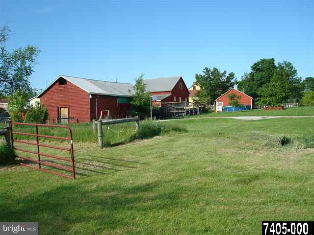 795 White Hall Road Littlestown, PA 17340 - Photo 17 of 25
