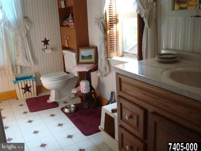 795 White Hall Road Littlestown, PA 17340 - Photo 10 of 25