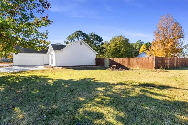 $299,000 | 2355 Range Heights Terrace, Loganville, GA 30052