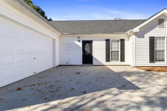 $299,000 | 2355 Range Heights Terrace, Loganville, GA 30052