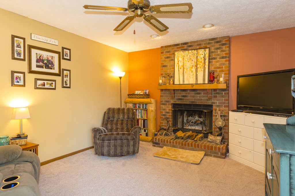 3803 John Adams Road Lafayette, IN 47909 - Photo 4 of 14 Gallery Image 4