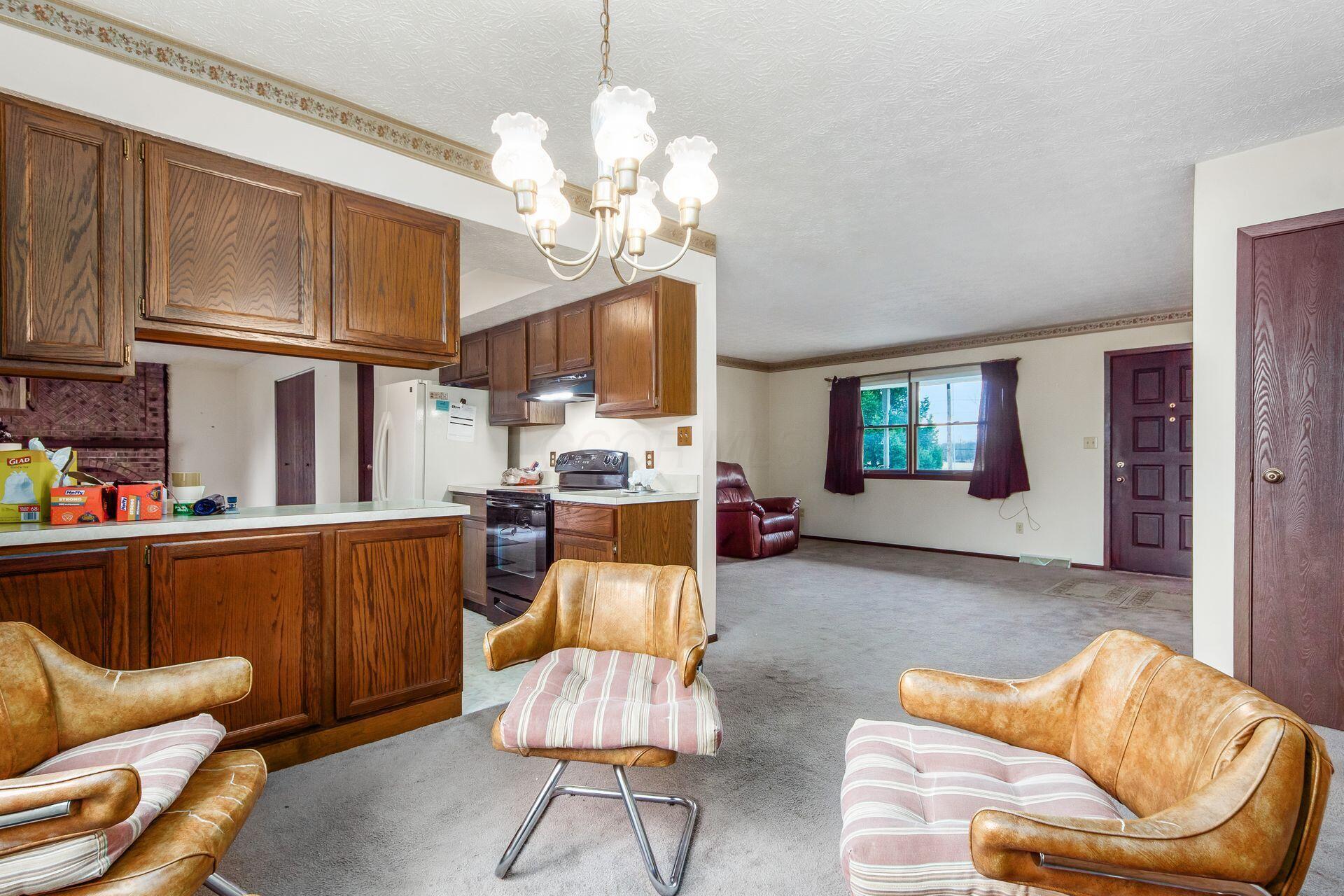 270 West Orange Road Delaware, OH 43015 - Photo 6 of 34 010_29ff229_M 270 W Orange011