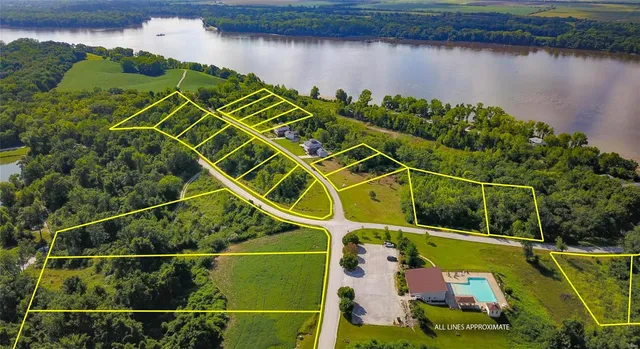 $39,900 | 219 Quarry Road, Golden Eagle, IL 62036