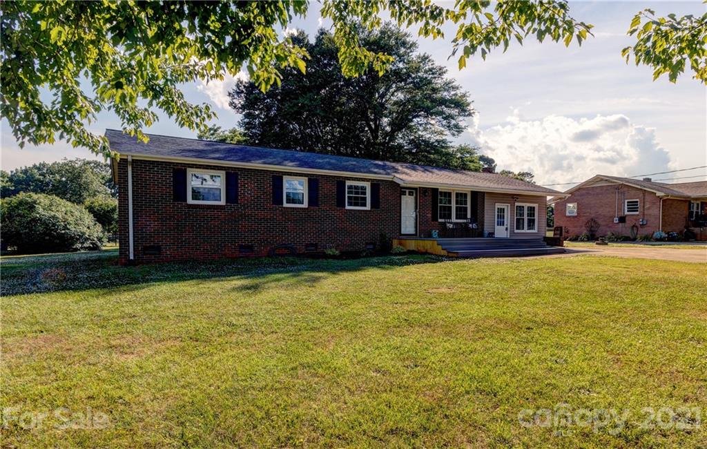 1525 North Post Road Shelby, NC 28150 - Photo 1 of 27 Gallery Image 1
