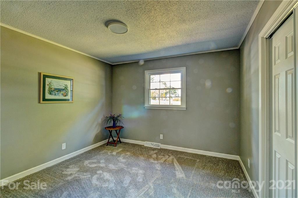 1525 North Post Road Shelby, NC 28150 - Photo 21 of 27 Gallery Image 21