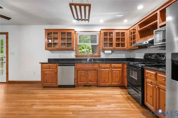 $489,000 | 1119 Elmwood Drive, Colonial Heights, VA 23834