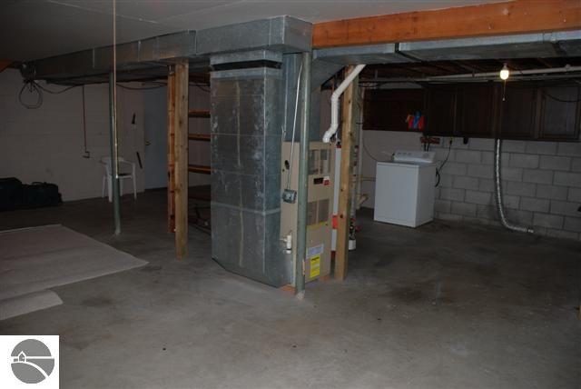 9516 Covey Road Beulah, MI 49617 - Photo 14 of 21 1729846-13.JPG