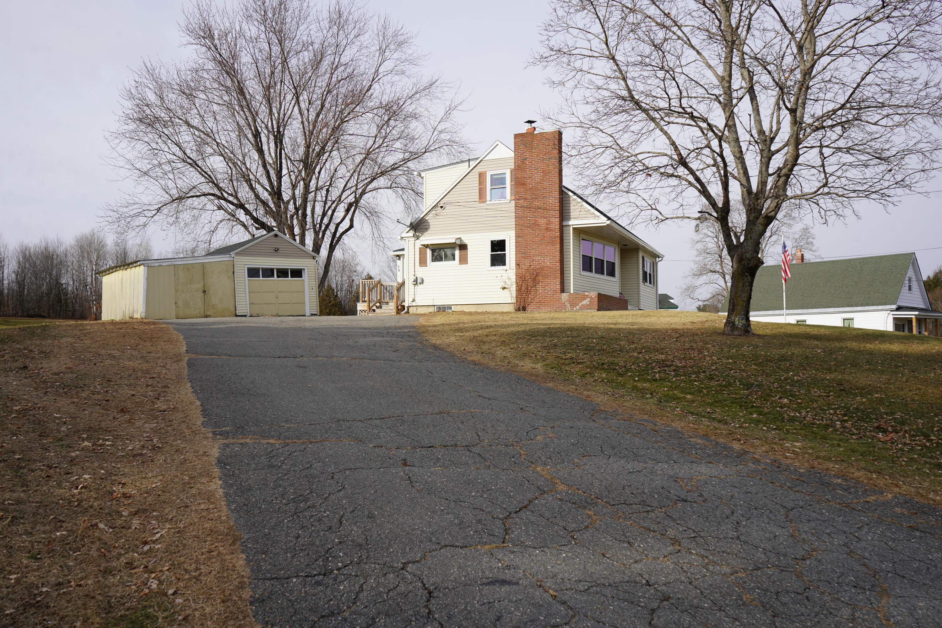 59 Old County Road Fairfield, ME 04937 - Photo 5 of 38 DSC03944
