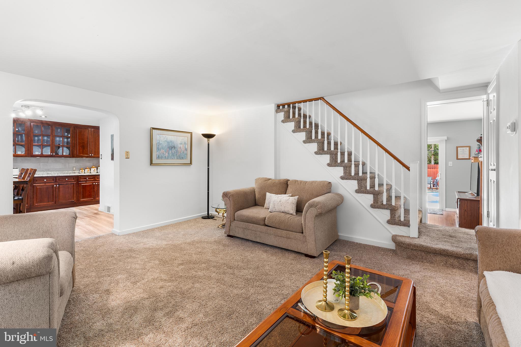 539 Scenic Road Springfield, PA 19064 - Photo 5 of 37