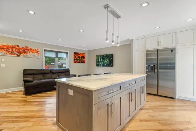 $499,000 | 307 Albright Court, Vernon Hills, IL 60061