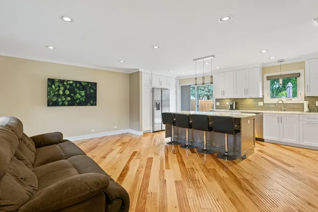 $499,000 | 307 Albright Court, Vernon Hills, IL 60061