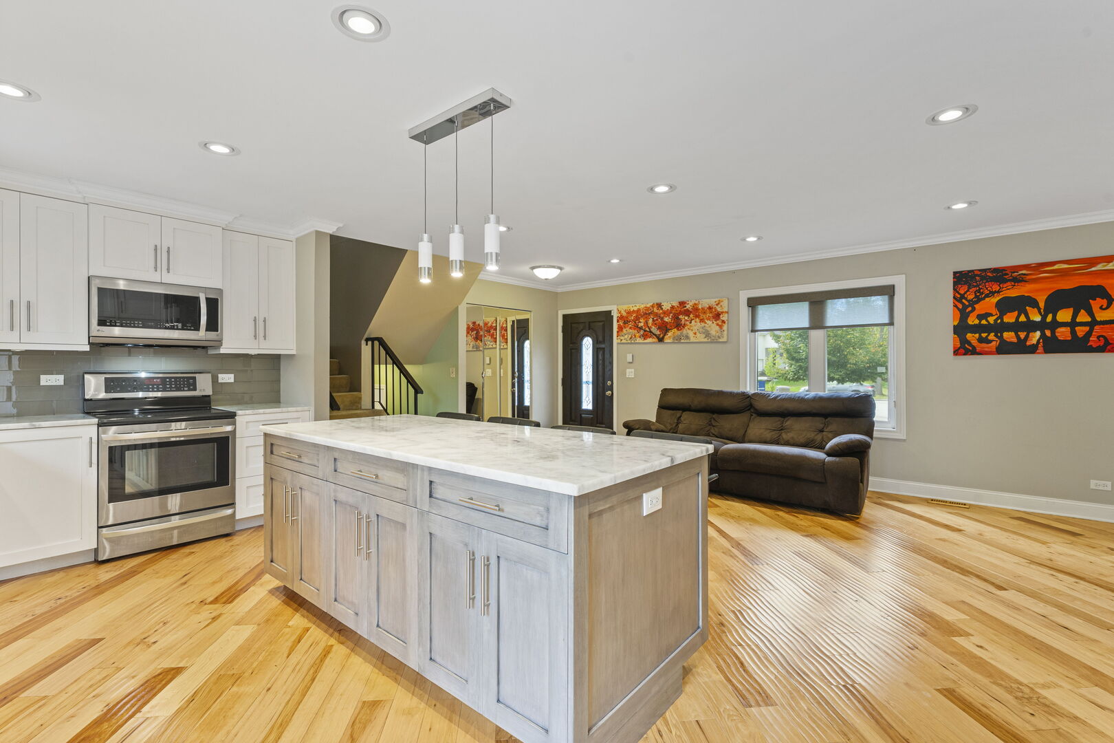 307 Albright Court Vernon Hills, IL 60061 - Photo 9 of 33