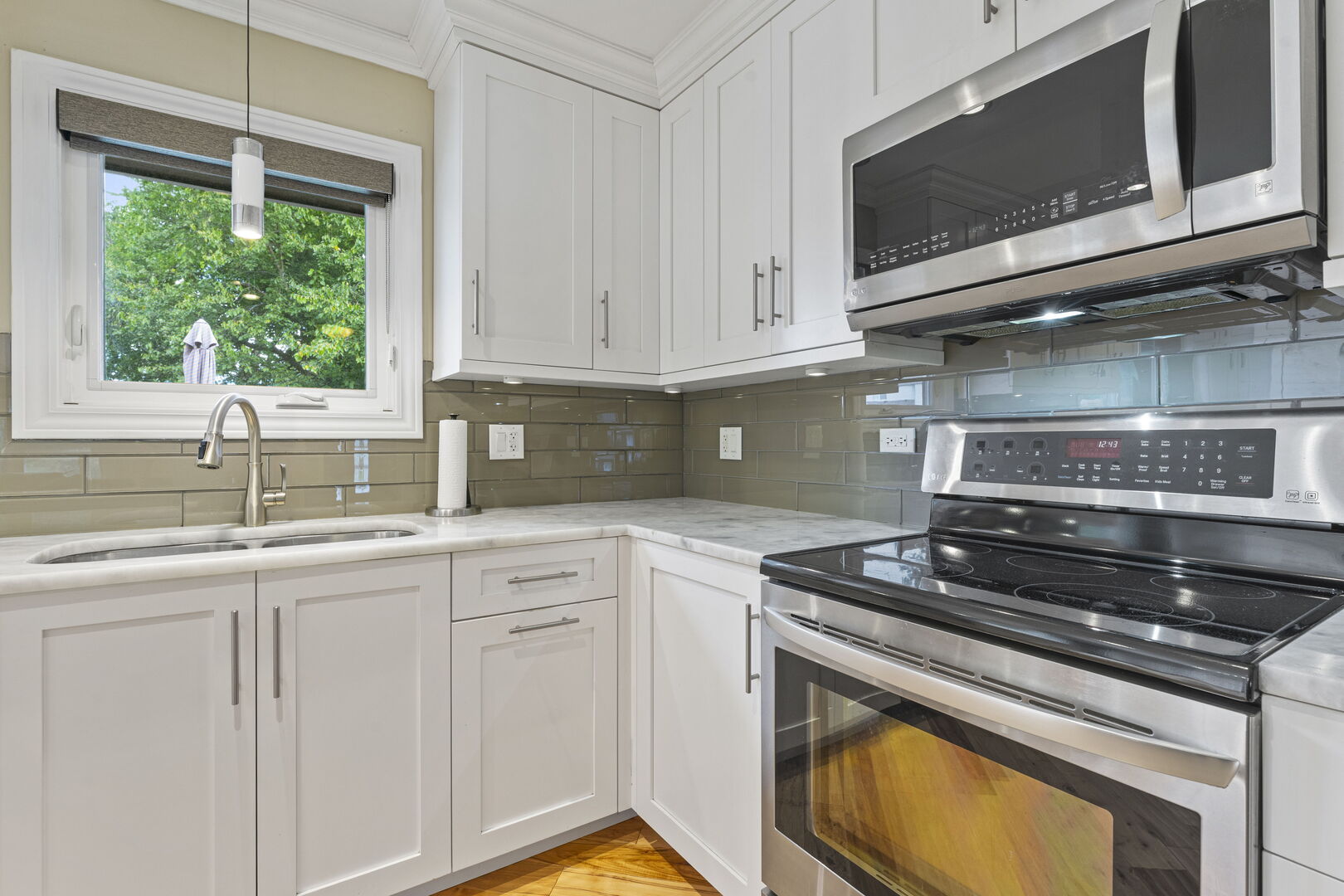 307 Albright Court Vernon Hills, IL 60061 - Photo 10 of 33