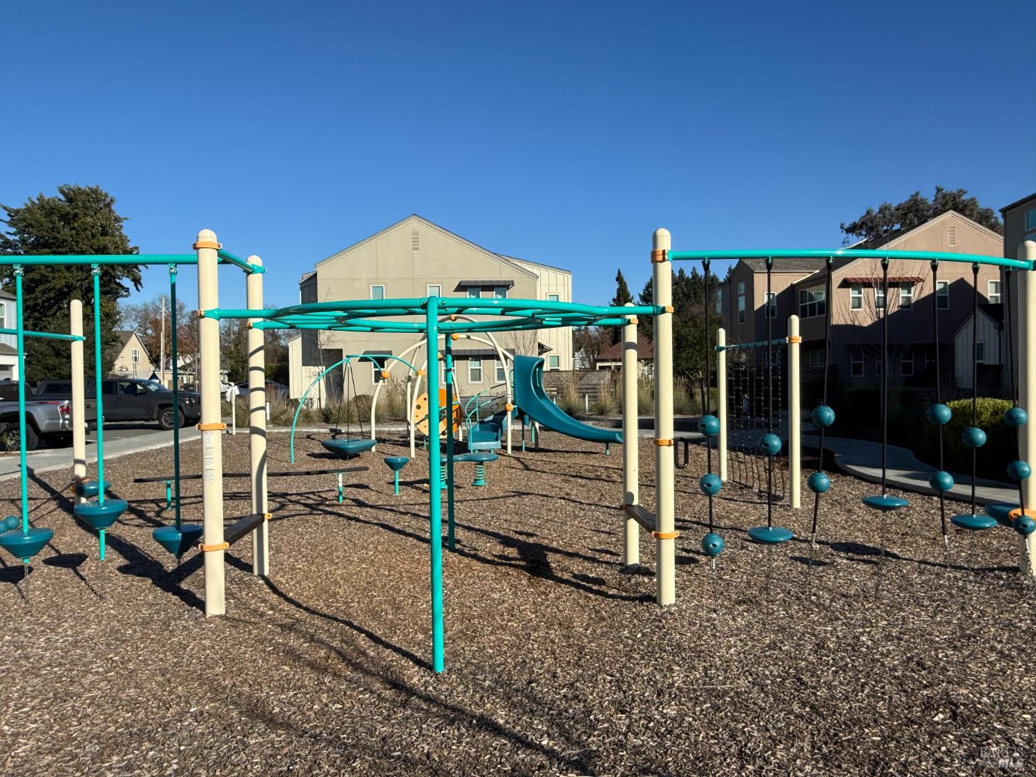 524 Blythewood Place Santa Rosa, CA 95407 - Photo 20 of 21 a view of a house with backyard