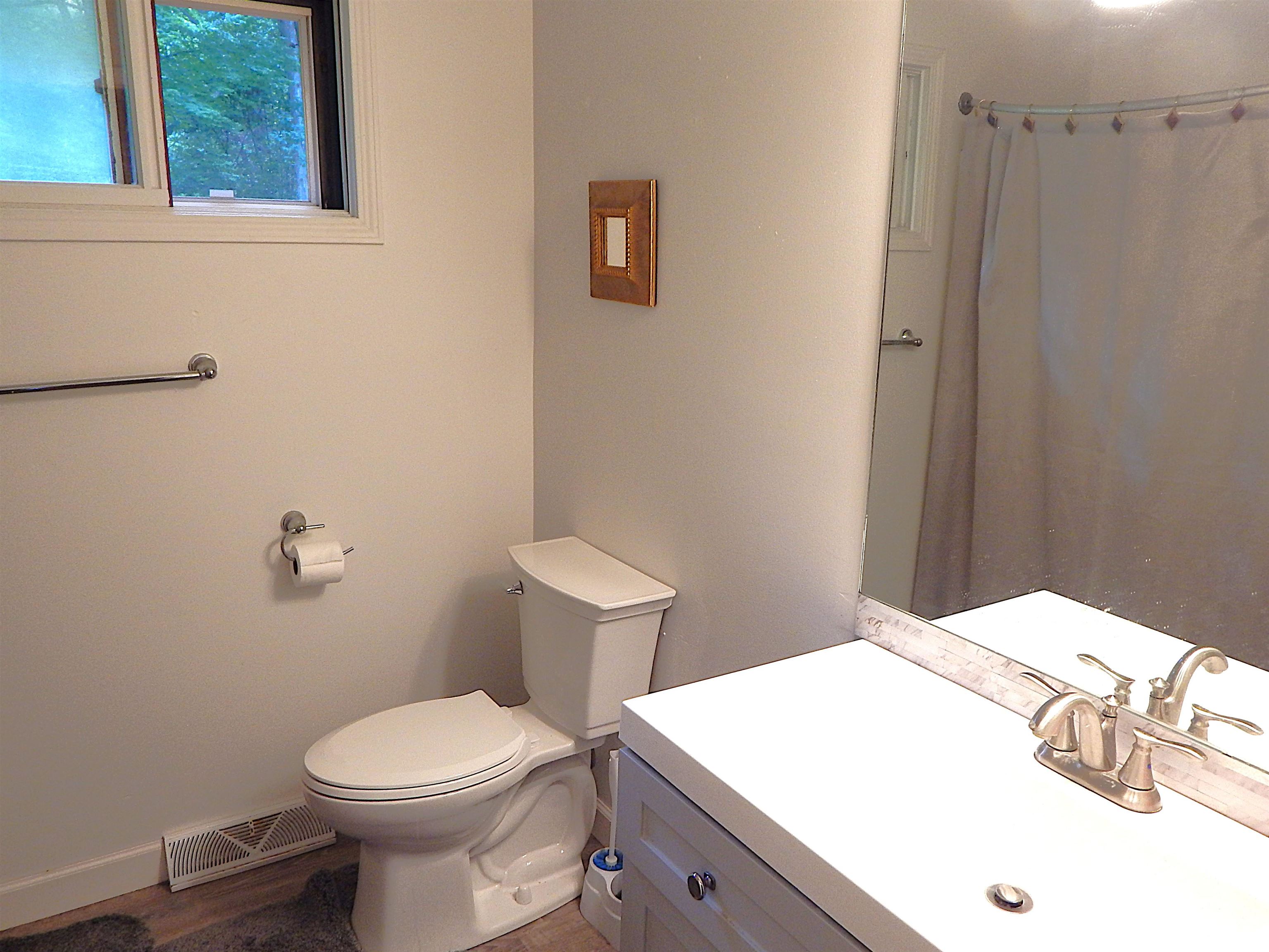 1492 Innwood North Interlochen, MI 49643 - Photo 11 of 19 1947542-615be581-49e9-447e-9fa4-b5d056566f9a.JPG