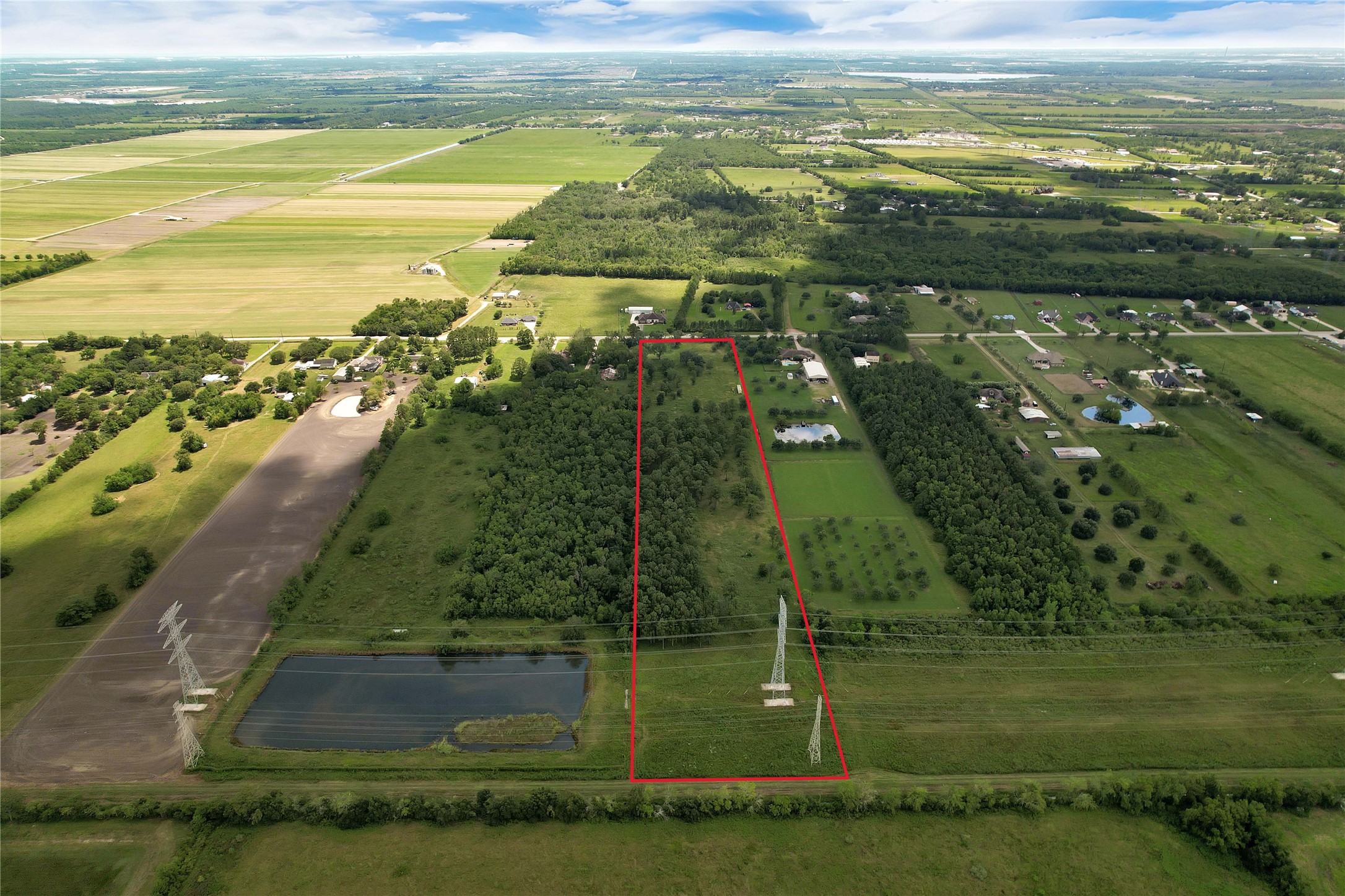 0 Kennings Road Crosby, TX 77532 - Photo 8 of 12 a view of an ocean and beach