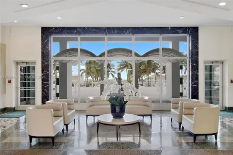 $1,095,000 | 4925 Collins Avenue, Unit 1A, Miami Beach, FL 33140