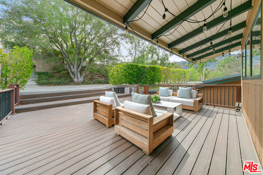 25659 Aline Way Calabasas, CA 91302 - Photo 17 of 26