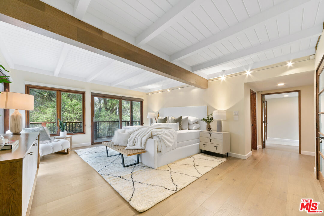 25659 Aline Way Calabasas, CA 91302 - Photo 3 of 26