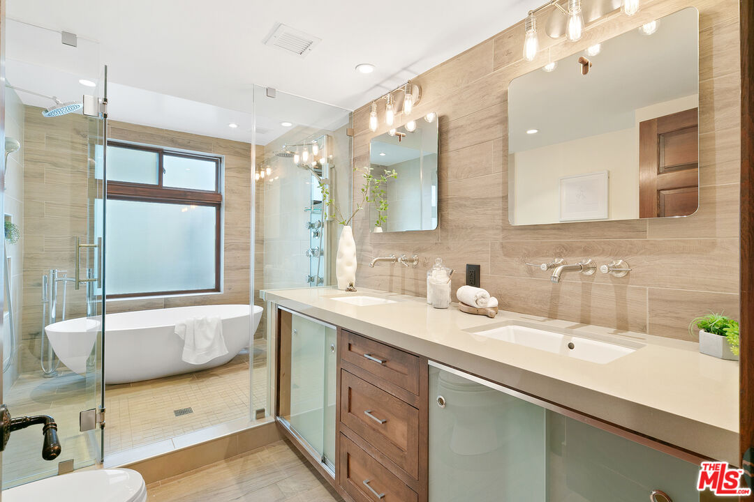 25659 Aline Way Calabasas, CA 91302 - Photo 4 of 26