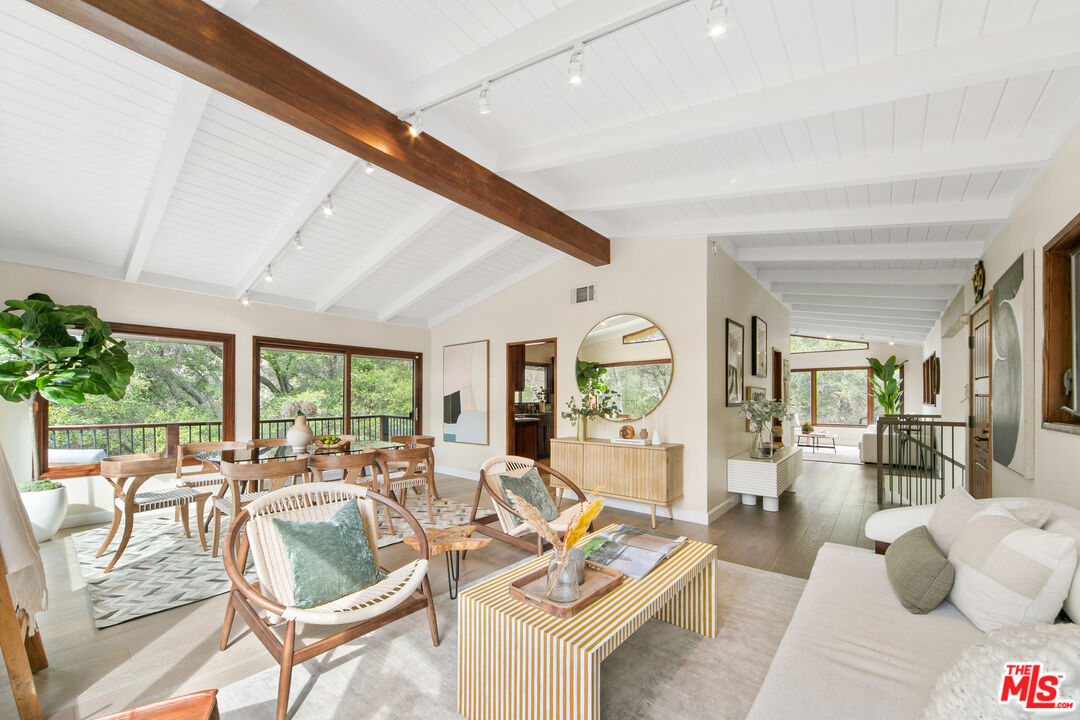 25659 Aline Way Calabasas, CA 91302 - Photo 10 of 26