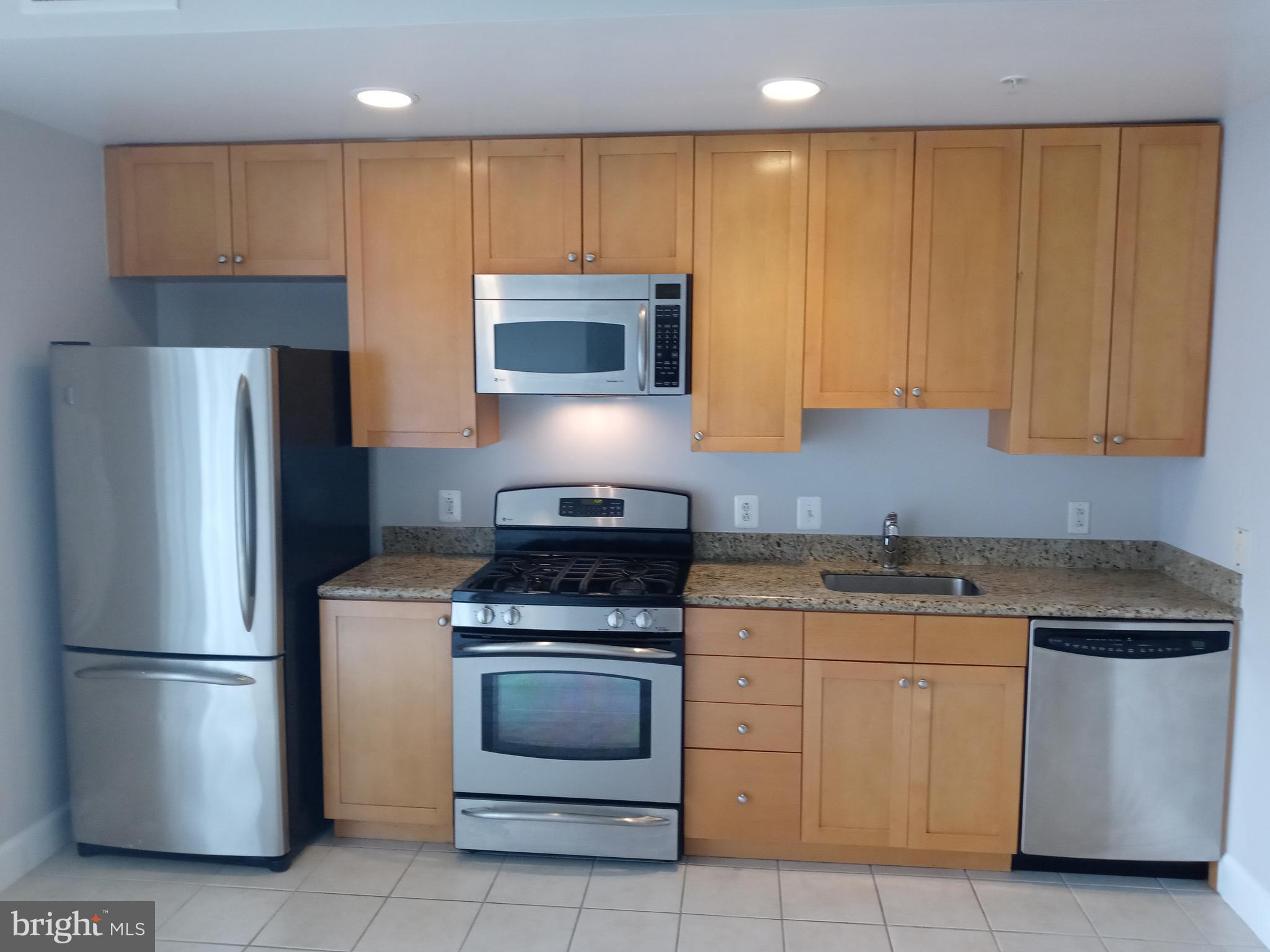 3600 South Glebe Road, Unit 202W Arlington, VA 22202 - Photo 5 of 35