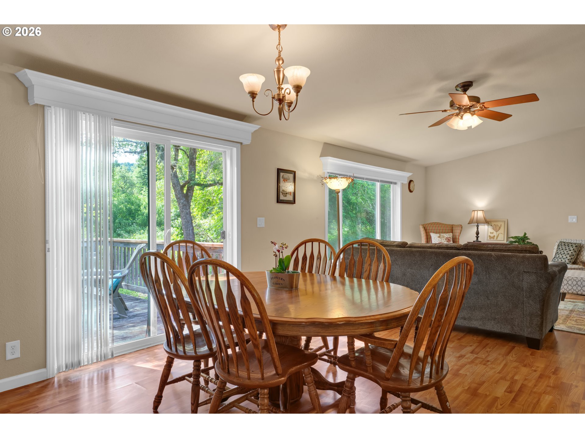 73916 London Road Cottage Grove, OR 97424 - Photo 11 of 48 Dining Area