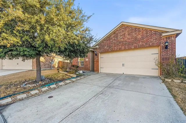 $270,000 | 115 Cottonwood Drive, Princeton, TX 75407