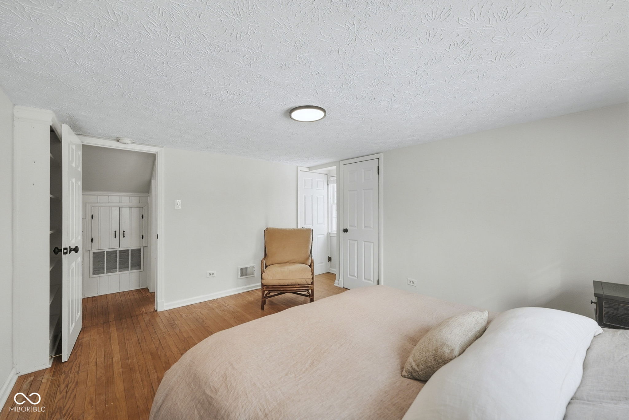 1025 Oswego Road Carmel, IN 46032 - Photo 18 of 52