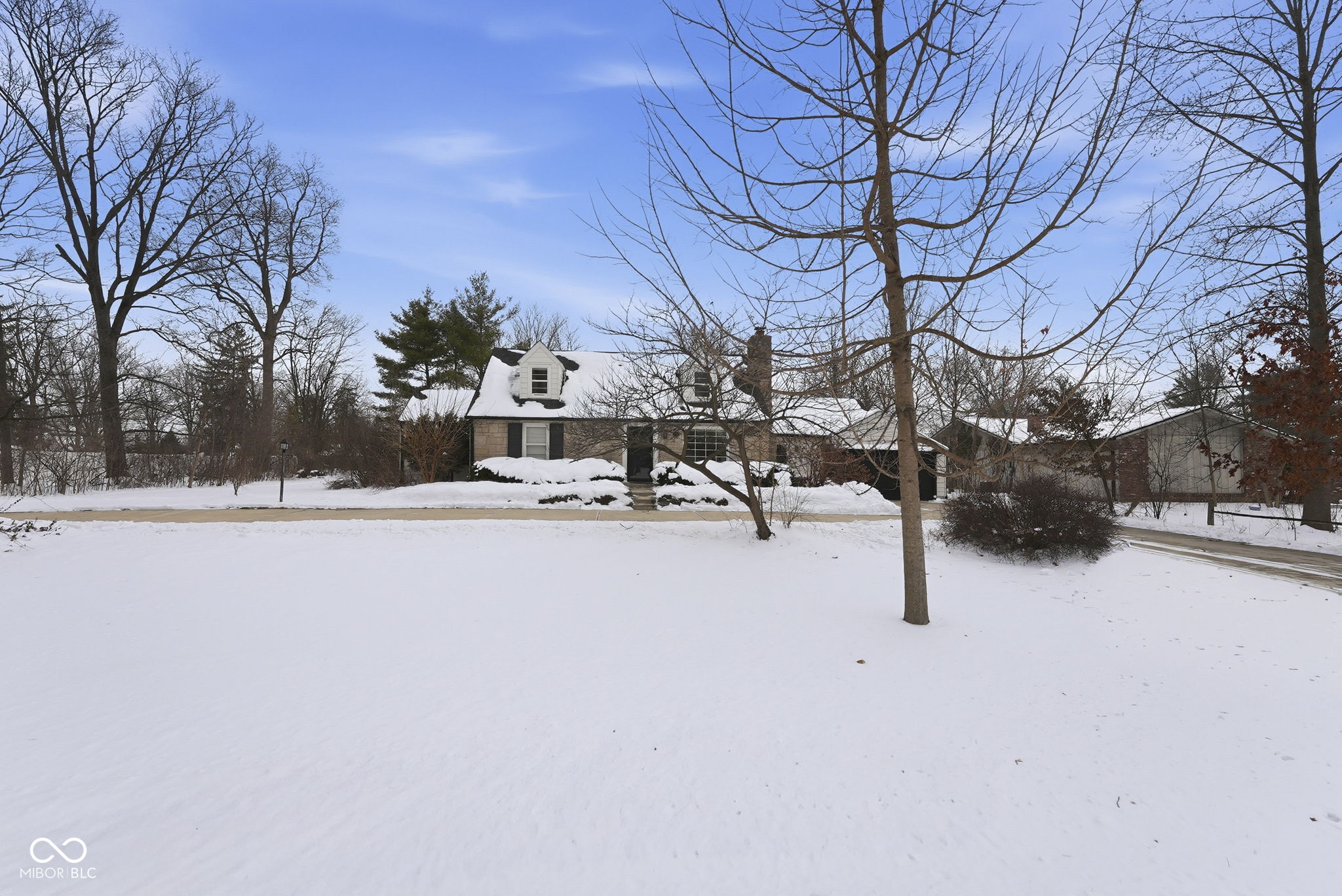 1025 Oswego Road Carmel, IN 46032 - Photo 4 of 52