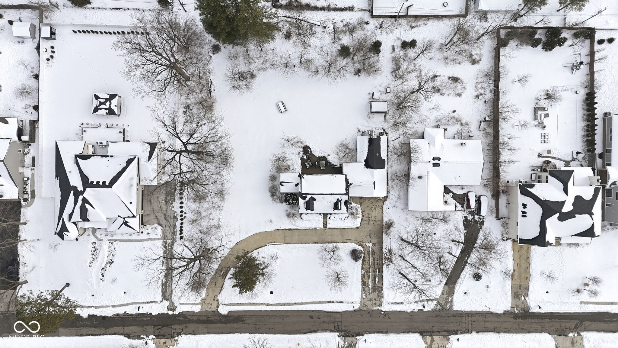 1025 Oswego Road Carmel, IN 46032 - Photo 9 of 52