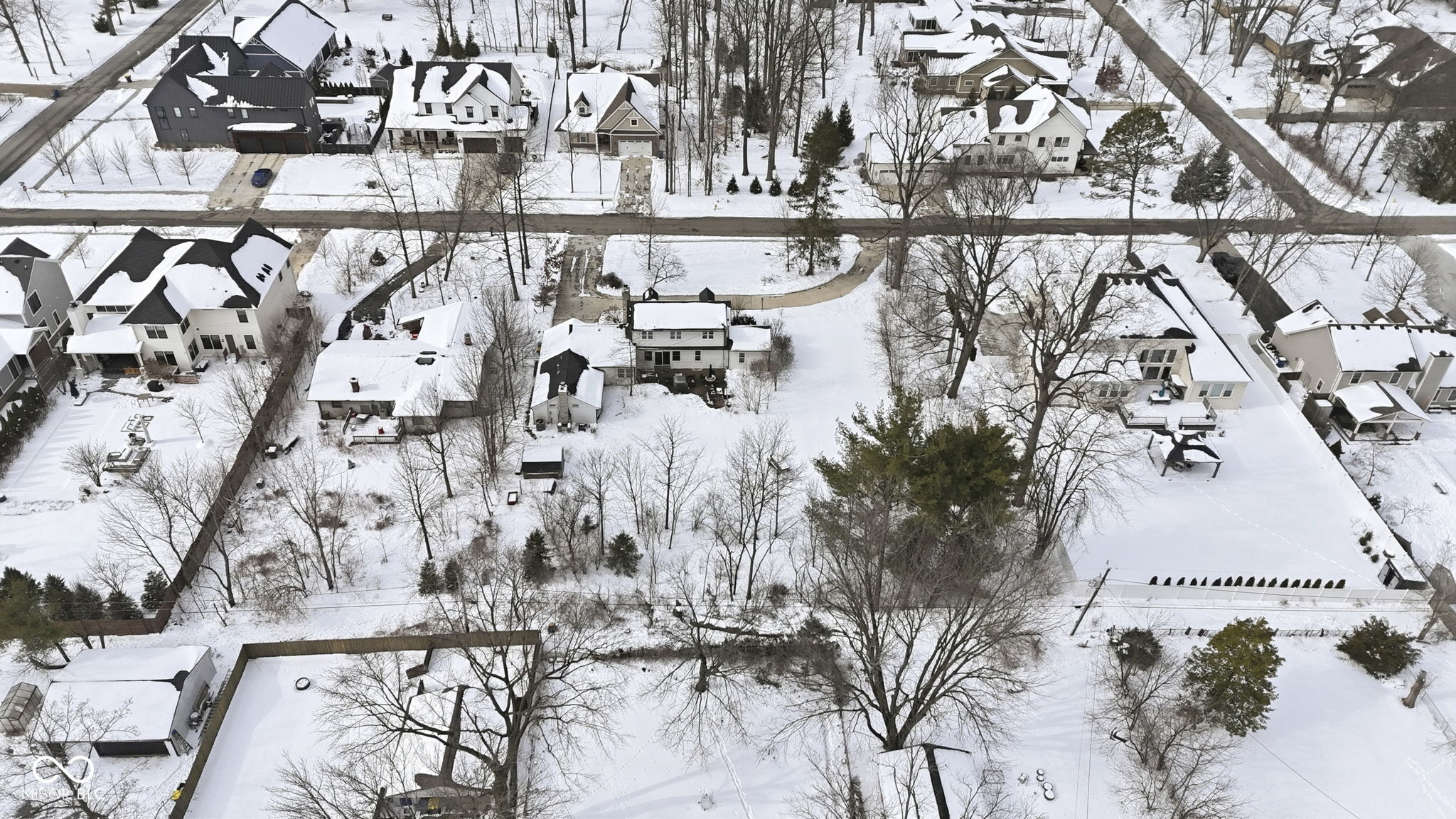 1025 Oswego Road Carmel, IN 46032 - Photo 10 of 52