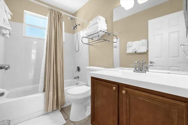 $219,990 | 2737 North Poinciana Boulevard, Unit 92, Kissimmee, FL 34746