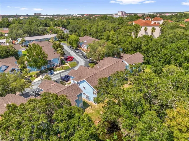 $219,990 | 2737 North Poinciana Boulevard, Unit 92, Kissimmee, FL 34746