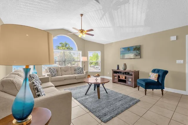 $219,990 | 2737 North Poinciana Boulevard, Unit 92, Kissimmee, FL 34746