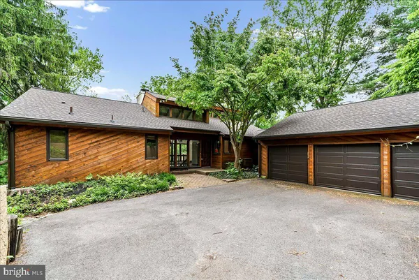 $999,900 | 70 Heyburn Road, Chadds Ford, PA 19317