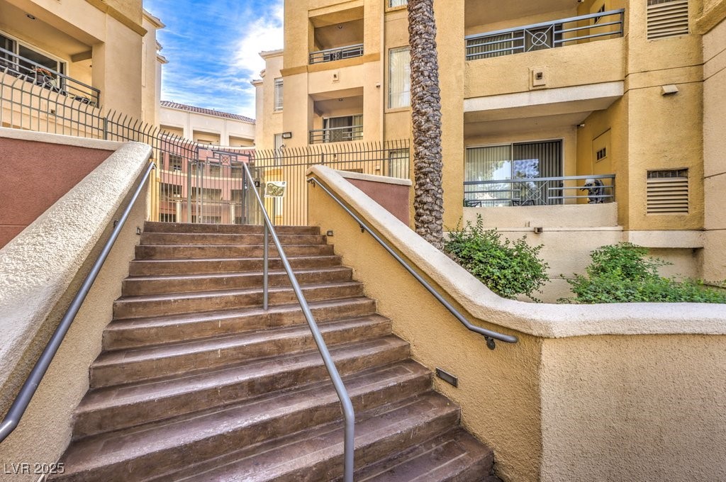 270 East Flamingo Road, Unit 115 Las Vegas, NV 89169 - Photo 3 of 29 View of stairs