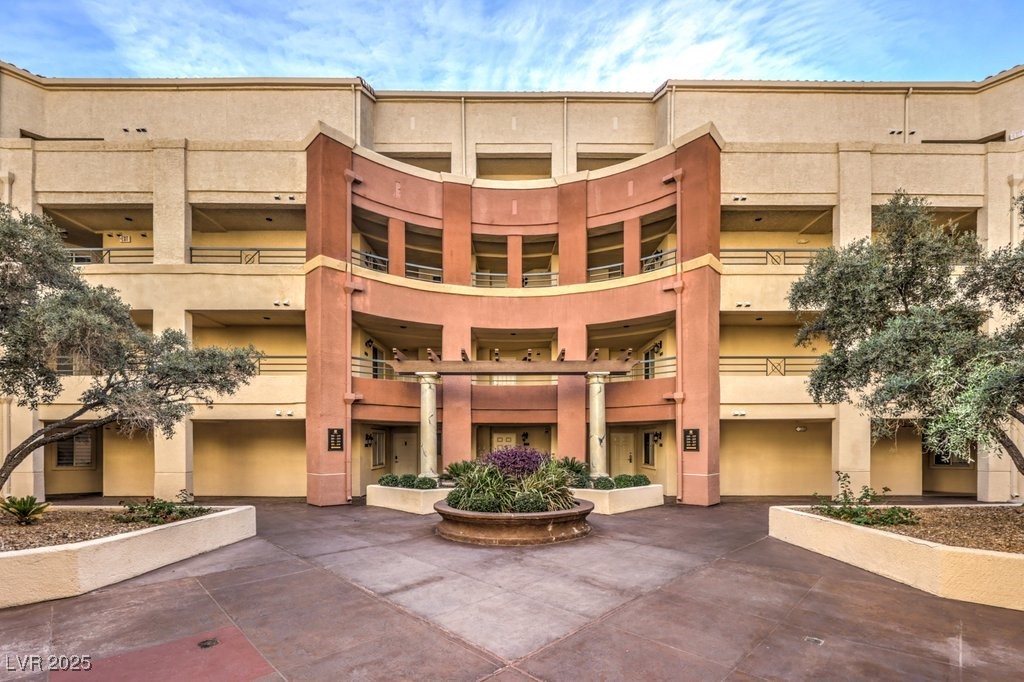 270 East Flamingo Road, Unit 115 Las Vegas, NV 89169 - Photo 4 of 29 View of property