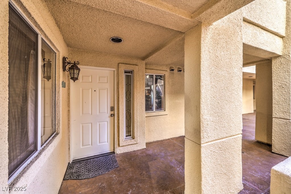270 East Flamingo Road, Unit 115 Las Vegas, NV 89169 - Photo 7 of 29 View of exterior entry with stucco siding