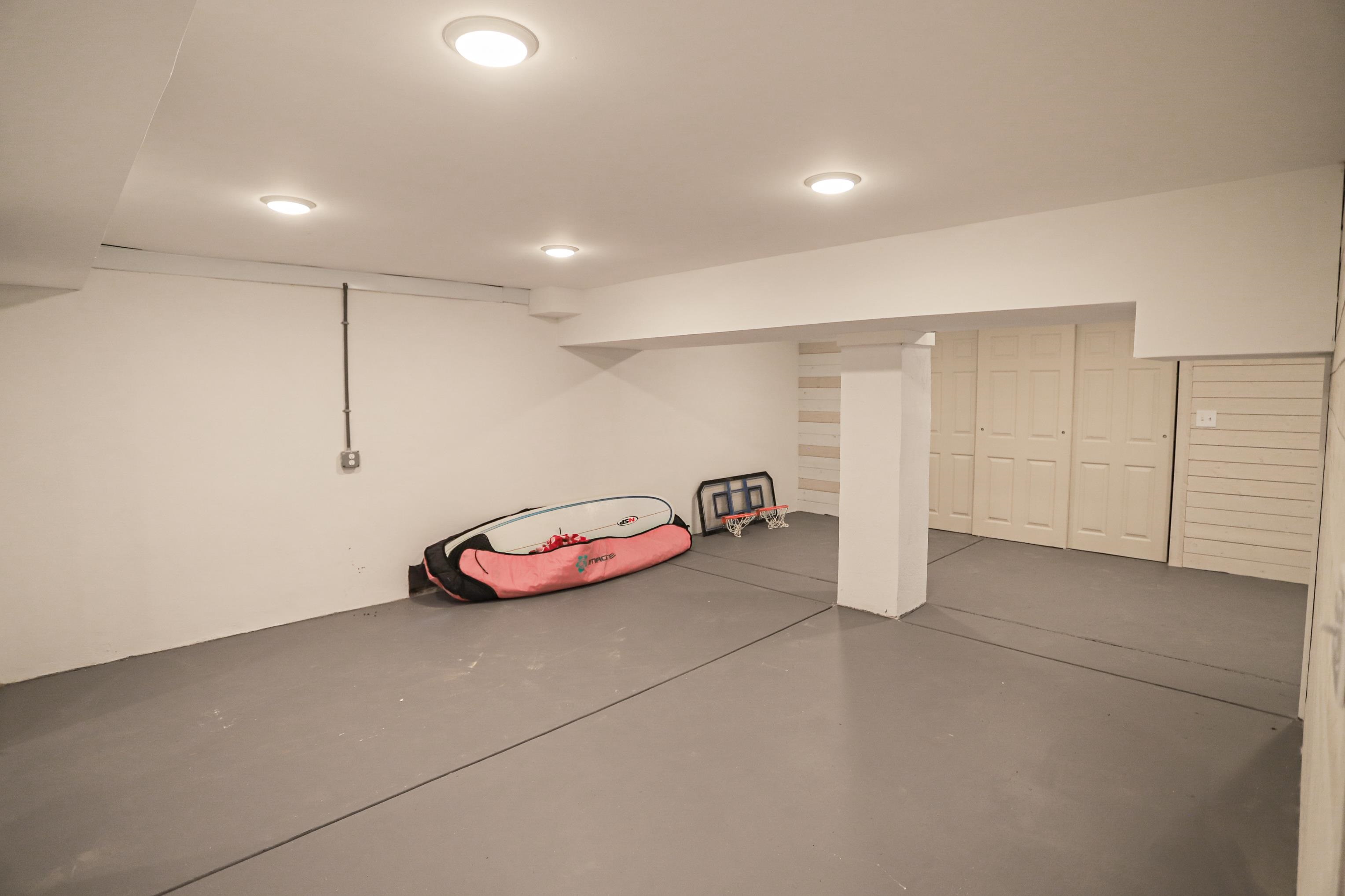 285 78th Street Avalon, NJ 08202 - Photo 38 of 48 a view of a room with an empty space