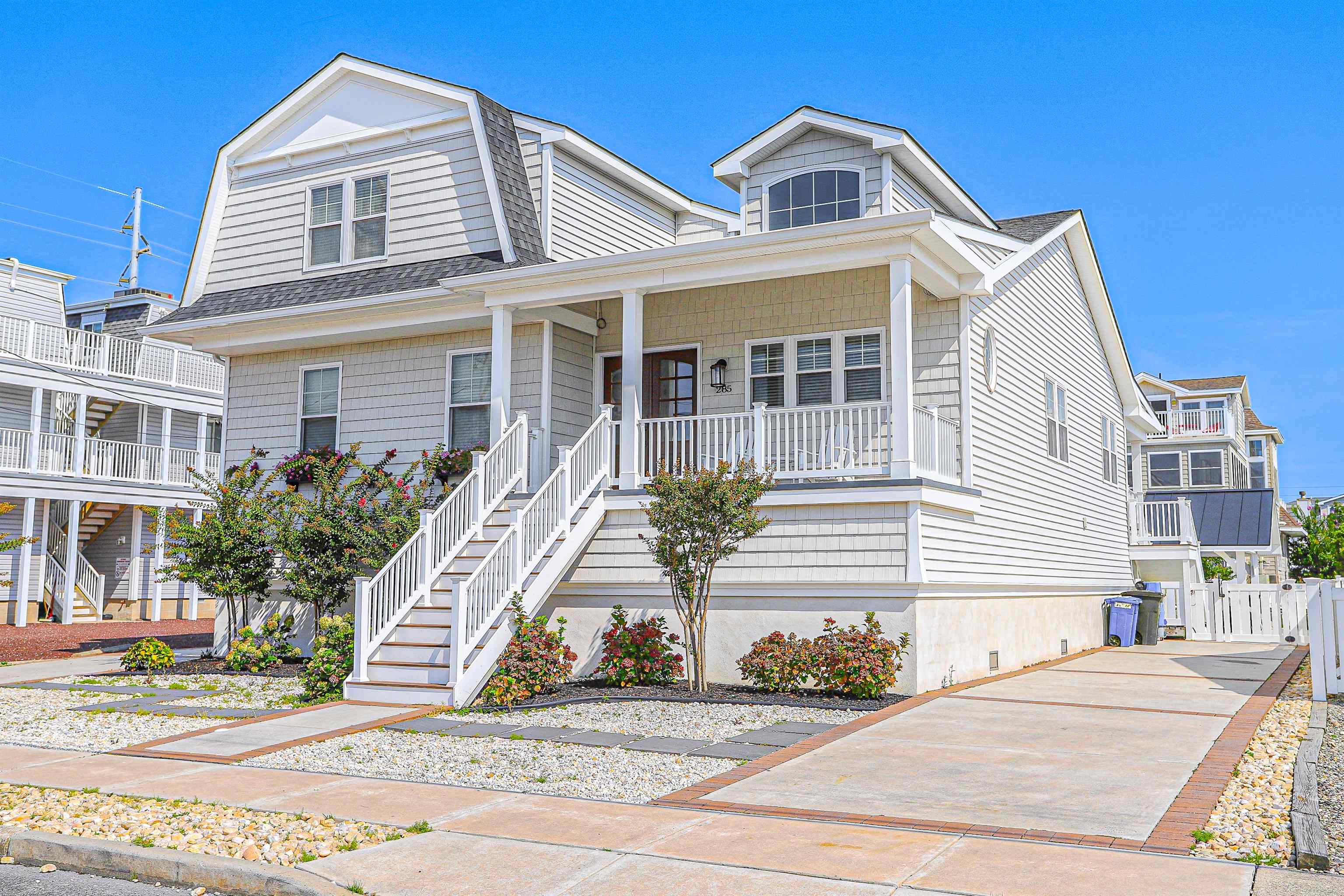 285 78th Street Avalon, NJ 08202 - Photo 46 of 48 a front view of a house