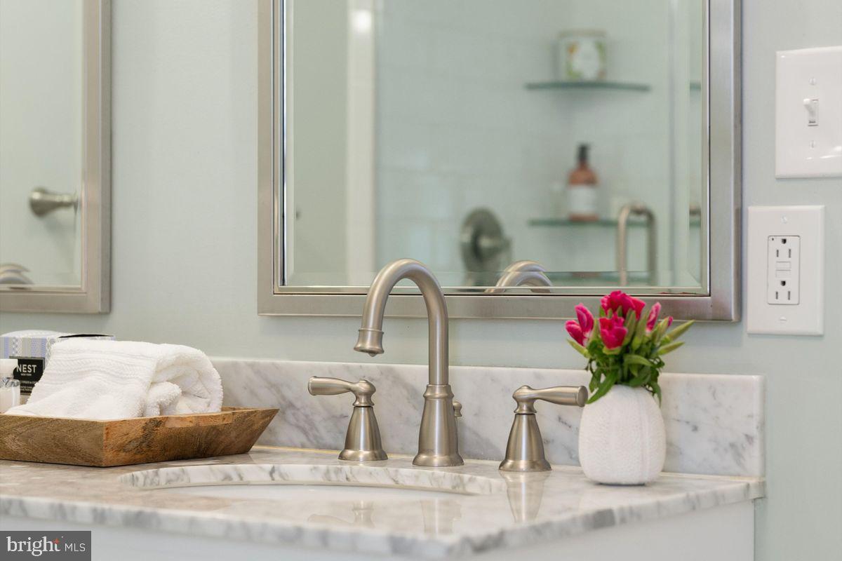 516 Reed Street Philadelphia, PA 19147 - Photo 21 of 31