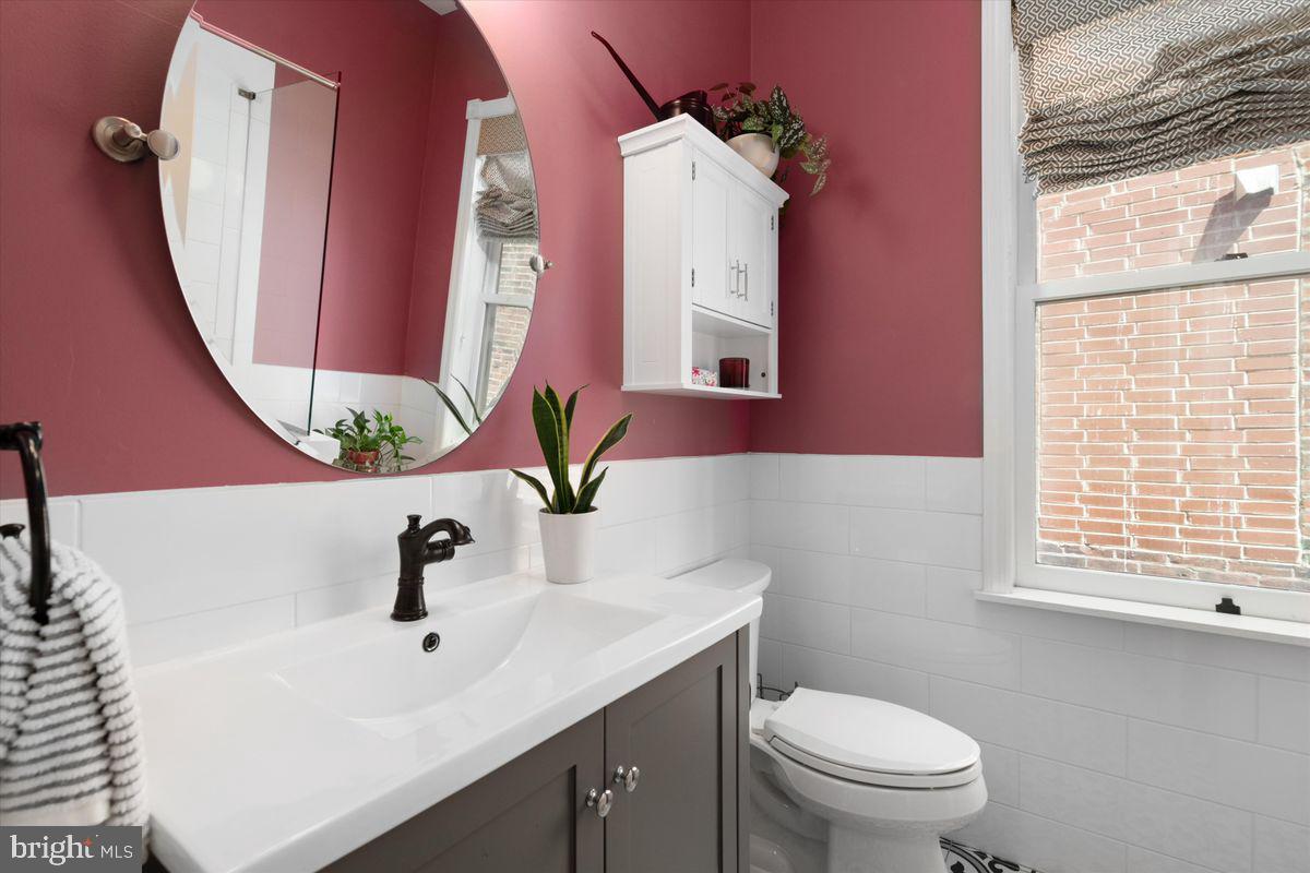 516 Reed Street Philadelphia, PA 19147 - Photo 25 of 31