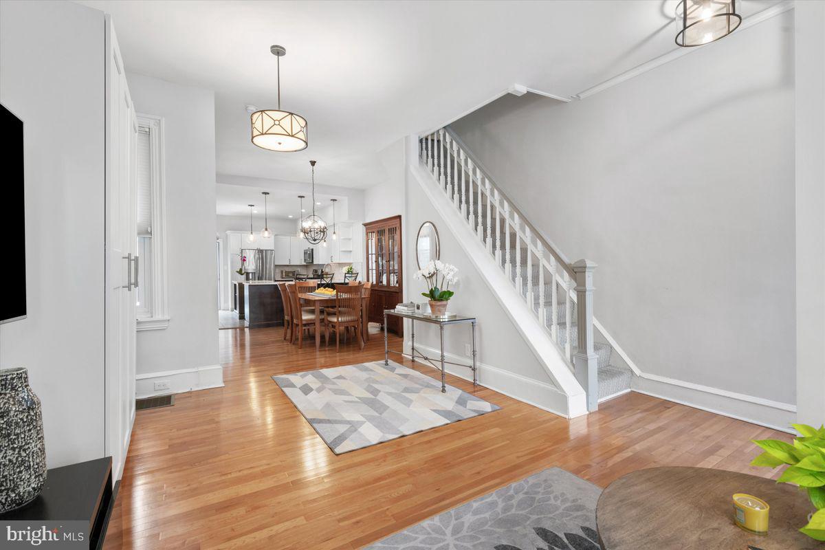 516 Reed Street Philadelphia, PA 19147 - Photo 7 of 31