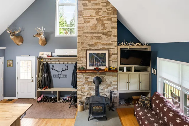 $468,000 | 164 Holbrook Hill Road, Stratford, NH 03590