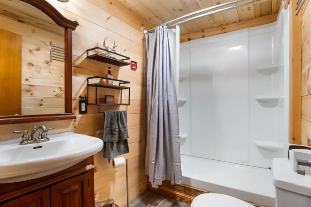 $468,000 | 164 Holbrook Hill Road, Stratford, NH 03590