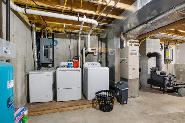 $468,000 | 164 Holbrook Hill Road, Stratford, NH 03590