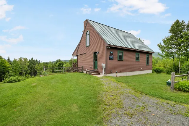 $468,000 | 164 Holbrook Hill Road, Stratford, NH 03590