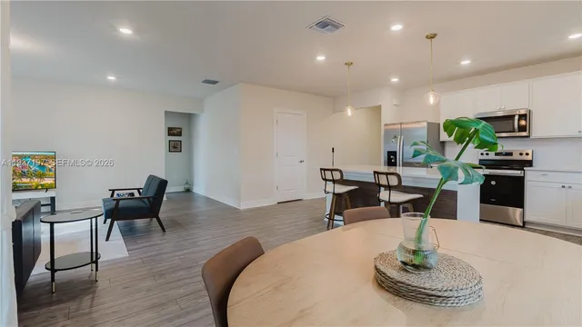 $3,850 | 3001 Hibiscus Avenue, Lauderdale Lakes, FL 33311