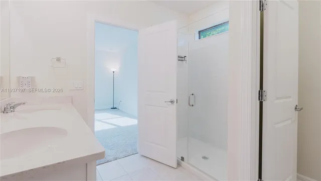 $3,850 | 3001 Hibiscus Avenue, Lauderdale Lakes, FL 33311